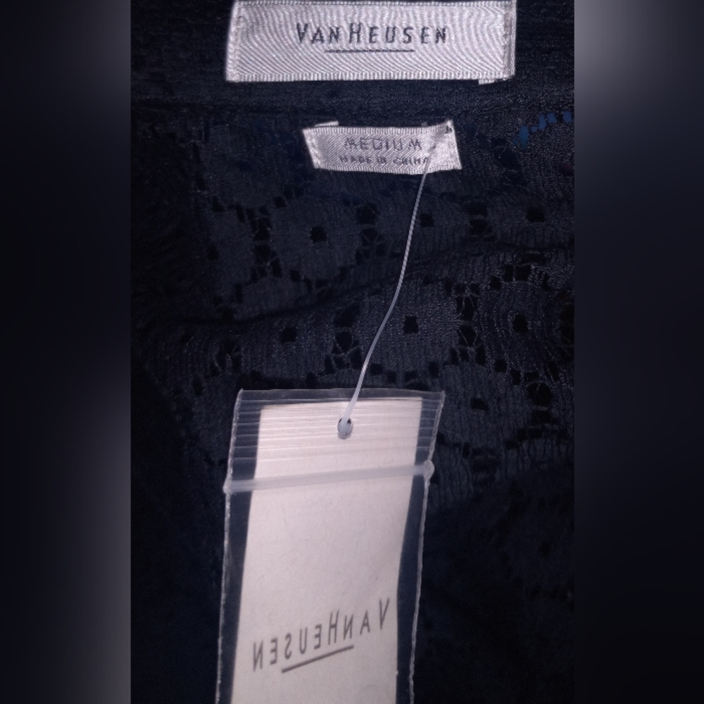 NEW Van Heusen Blouse - Picture 5 of 12